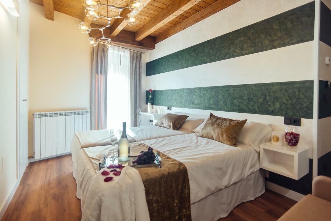 Hotel Rural Pinares De Soria Molinos de Duero Luaran gambar